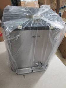 step sorting trash can ...