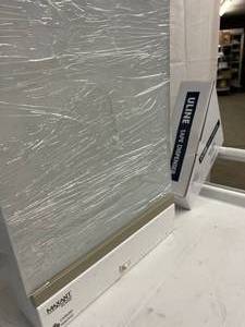 lot 13 image: MAXANT XRAY IMAGING VIEWING LIGHT (WORKING CONDITION) & NEW IN BOX ULINE PACKING TAPE DISPENSER