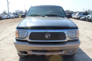 2001 MERCURY MOUNTAINEER AWD V8 4D SUV
