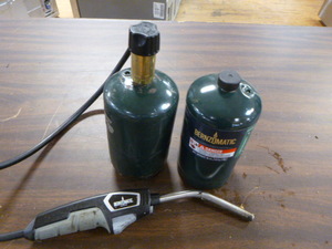 lot 26 image: Benzomatic Pistol Torch