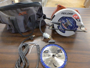 lot 28 image: Skilsaw 7 14 Circular Saw