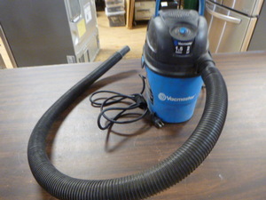 lot 72 image: Vacmaster WetDry Vac