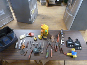 lot 86 image: Tool Bag with a Variety of Tools