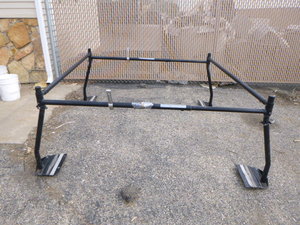 lot 1 image: Ladder Rack
