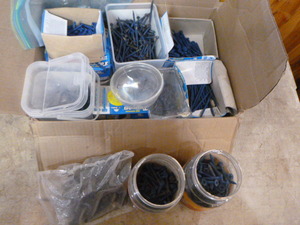 lot 137 image: Miscellaneous Tapcon Screws