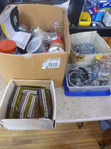 lot 139 image: Miscellaneous Screws and Nails