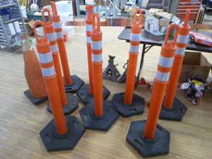 lot 151 image: 8 Traffic Cones