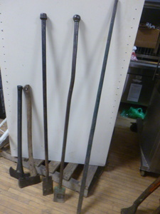 lot 157 image: Roofing Tools