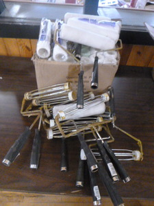 lot 165 image: Lot of Paint Rollers