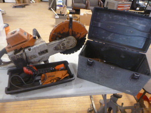 lot 177 image: Stihl Chop Saw