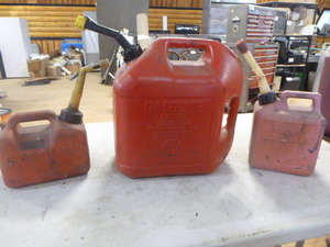 lot 184 image: 3 Gas Cans