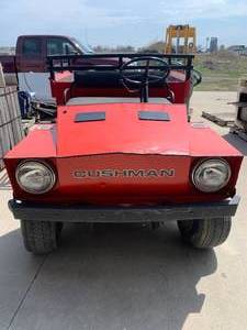 lot 1 image: 1974 Cushman 3 Speed Turf Truckster