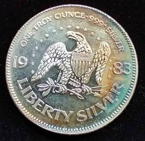 1983 Liberty 1 Oz. Silver Round