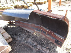 Hiniker Snowplow, folding wings 7-1...