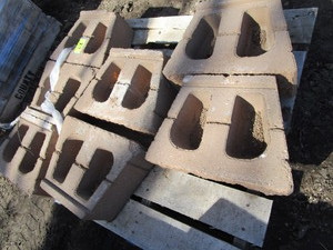Wall Block, qty 7...