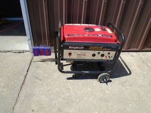 King 3250 watt generator. Good used condition. Tested & works. As shown.  THIS ITEM HAS A LOW RESERVE.