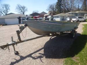 1992 Grumman Aluminum Boat 15