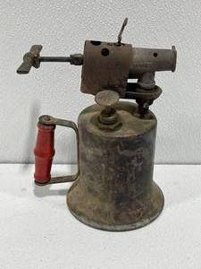 lot 67 image: Vintage Turner Brass Blow Torch