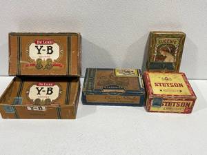 lot 82 image: Lot of Cigar Boxes