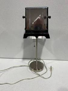 lot 95 image: Vintage Toaster Lamp