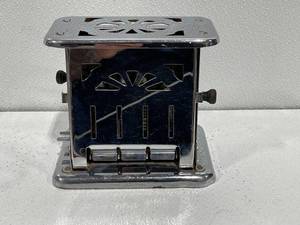lot 98 image: Vintage Electric Toaster