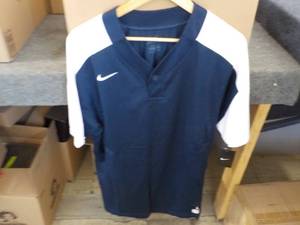 8 NIKE Dri-fit Navy with White Slee...