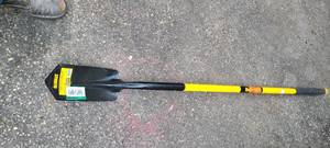 lot 130 image: DEWALT 5 INCH TRENCHING SHOVEL