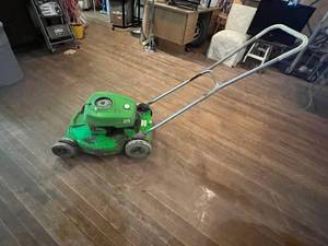 lot 12 image: Lawnboy Lawnmower