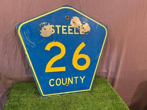 lot 38 image: Decommissioned Road Sign