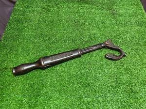lot 41 image: Nail Puller