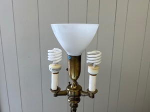 lot 123 image: Floor Lamp