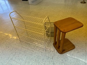 lot 126 image: Shoe Rack, Side Table & Trash Can