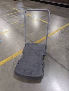 Rubbermaid Commercial Folding Handle Cart