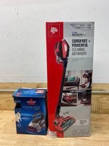 lot 67 image: Lot of 2 Vacuums