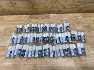 lot 98 image: SPRAY N SPARKLE Lens Cleaner