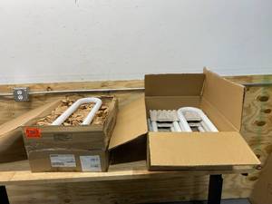 lot 102 image: SYLVANIA Lot of Light Bulbs (horse shoe style)