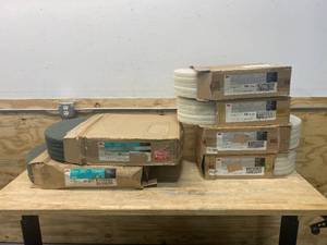 lot 141 image: 3M Lot of Burnish and Polish Pads