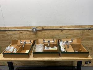 lot 153 image: AMERICAN STANDARD Lot of 3- Heritage Service Sinks
