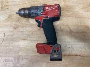 lot 31 image: MILWAUKEE M18- 12 Hammer DrillDriver (Tool Only)