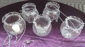 5 FLUTED EDGE IVY BOWL WITH CHAIN
