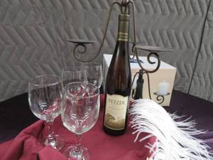 BOTTLE STOPPER CANDELABRA PLUS