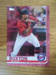 2019 Topps Pink Byron Buxton #158 Serial #4550