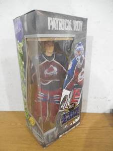 1997 NHL Pro Zone Patrick Roy 13 Figure Only 15,000 Made