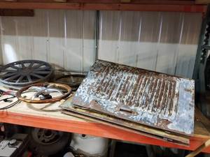 lot 18 image: Vintage NOS Wooden Wheel - possibly Model A Ford, Vintage Wooden Auto Steering Wheel, and Vintage Fat Man Auto Steering wheel