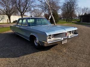 lot 1 image: 1968 Chrysler Newport 4-Door Sedan