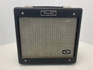 lot 8 image: Vintage Fender G-Dec Amplifier
