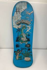 lot 66 image: Vintage 1968 Valterra  Rad-Isaurus Plastic Skateboard Deck