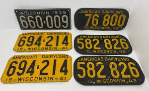 lot 88 image: Vintage 1939-1942 Wisconsin License Plates