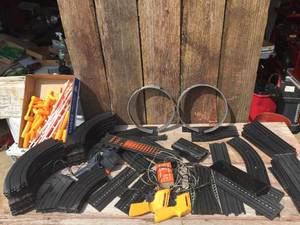 lot 75 image: Vintage Aurora Model Motoring Race Track Set with Loop The Loop