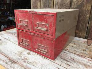 lot 87 image: Vintage Steelmaster Metal Drawer Cabinets